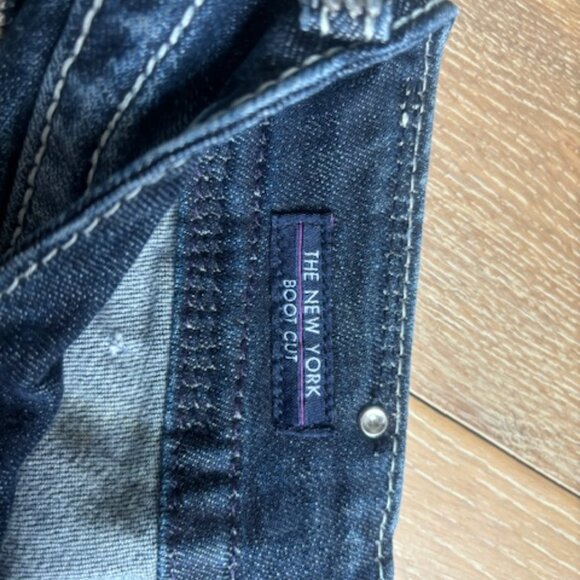 WESTERN - FLORAL RHINESTONE - DARK WASH BOOT CUT JEANS - SIZE 26 - Picture 4 of 8